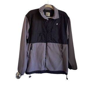 Beverly Hills Polo Club Men’s Black/Gray Full Zip Fleece Jacket.  Size M